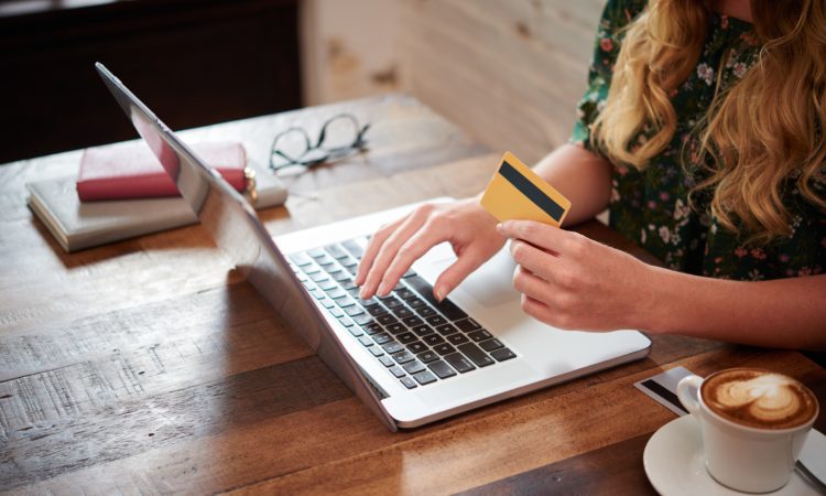 Blog black_1500x898 copia